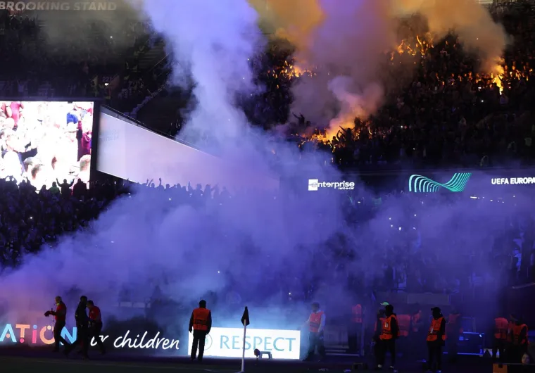 Interventni policajac ozlijeđen u kaosu na stadionu u Londonu: 'Belgijski huligani htjeli su provaliti na domaći sektor, jedva su ih zaustavili'