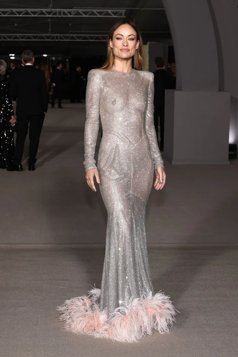 Kaia Gerber vs. OIivia Wilde: Obje su se odvažile na vrlo hrabre haljine - grudi se sasvim jasno vide