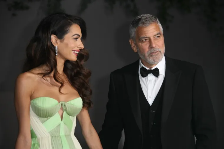 George i Amal Clooney odsad zovu najhot holivudskim parom: Od izgleda do energije, oni su doista nenadmašan par