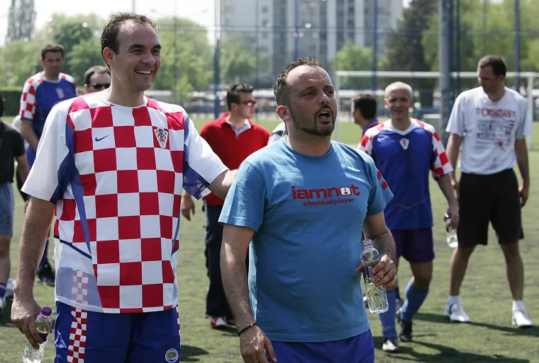 Sjećate li se kako je izgledala glava Tonija Cetinskog prije nego &scaron;to mu je narasla: 'Ne može mi ni estetska kirurgija pomoći'