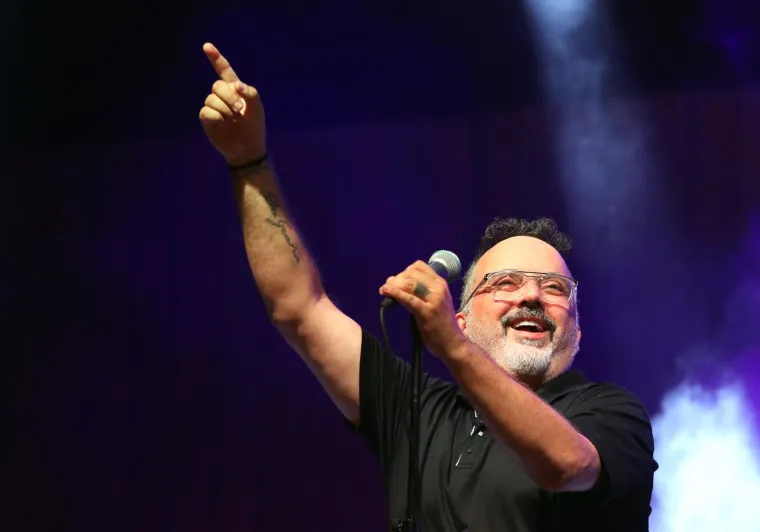 Sjećate li se kako je izgledala glava Tonija Cetinskog prije nego &scaron;to mu je narasla: 'Ne može mi ni estetska kirurgija pomoći'