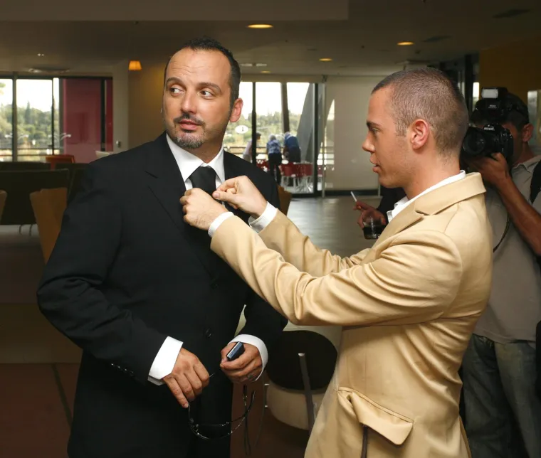 Sjećate li se kako je izgledala glava Tonija Cetinskog prije nego &scaron;to mu je narasla: 'Ne može mi ni estetska kirurgija pomoći'