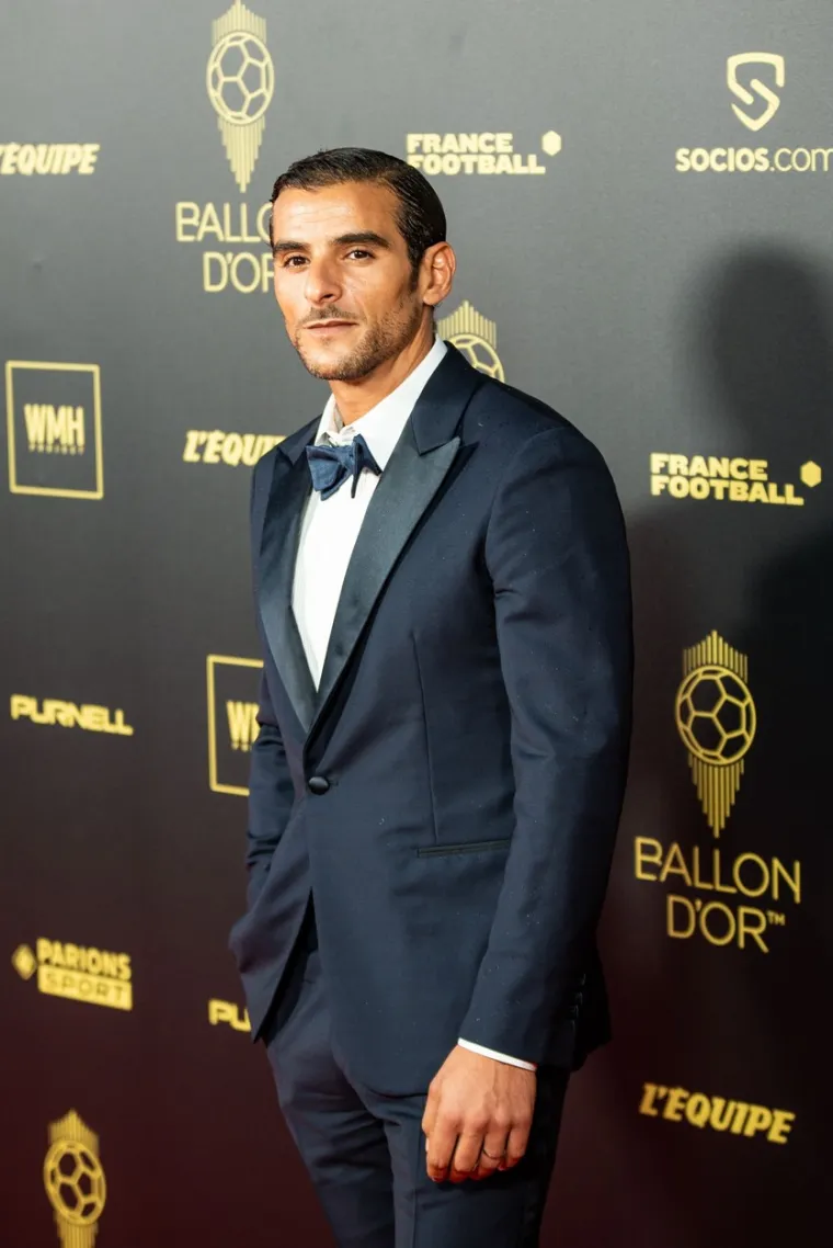 Glamurozna ceremonija Zlatne lopte: Supruge i djevojke nogometaša zabljesnule; Jedan par okrenuo je glavu kamerama i fotoobjektivima