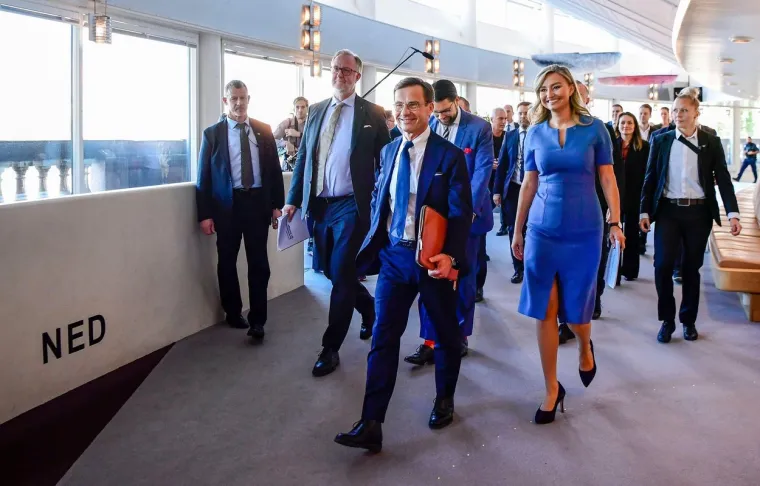 Je li ovo najzgodnija političarka na svijetu? Zanosna Ebba zamjenica je premijera, a svojom pojavom ostavlja bez daha