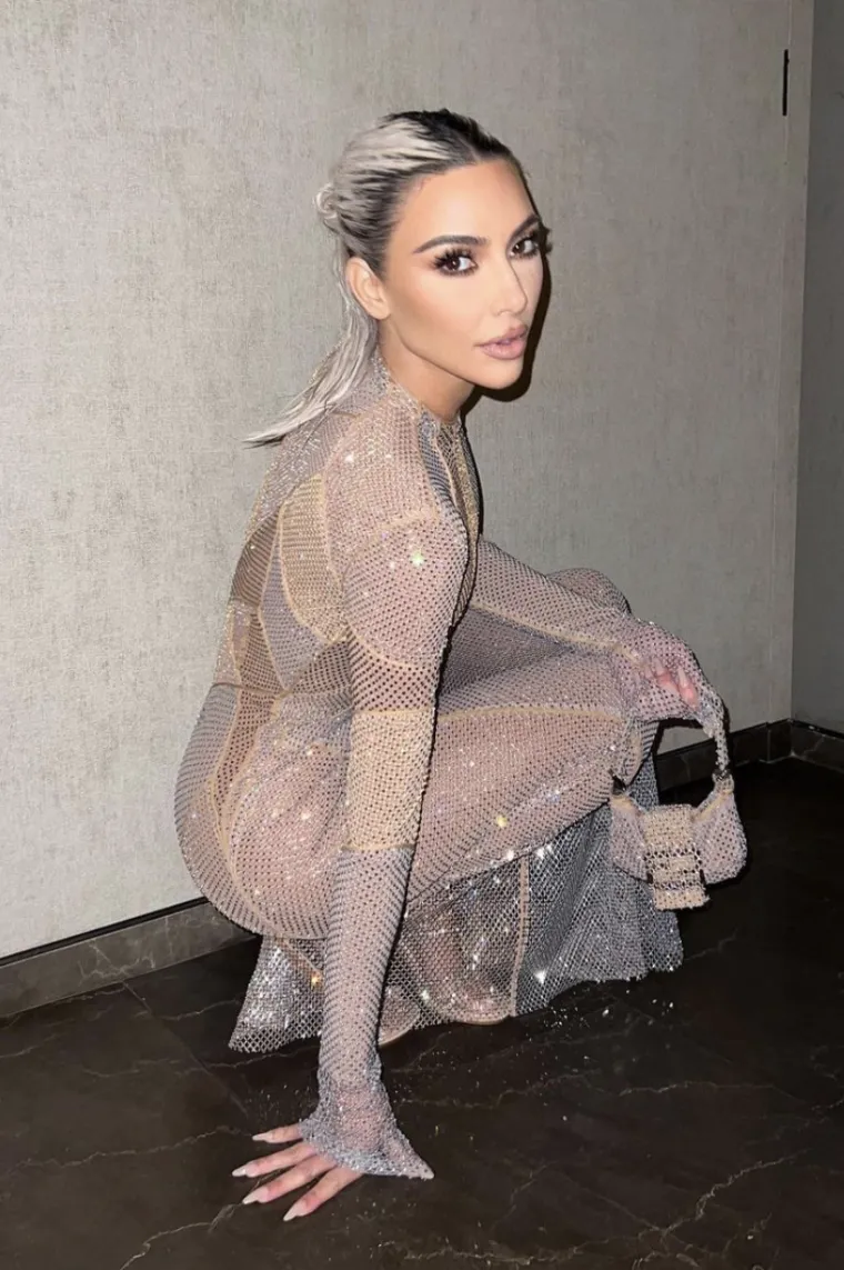 Slažete li se? Kim Kardashian u svakom izdanju opasno diže otkucaje, pogledajte najseksi objave u zadnje vrijeme