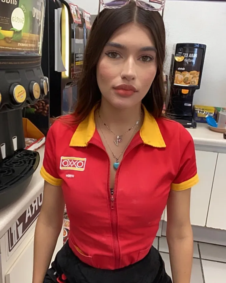 Mlada blagajnica povjerila se koliko je plaćaju i na pamet nam je pala samo jedna riječ, poniženje