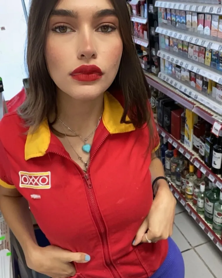 Mlada blagajnica povjerila se koliko je plaćaju i na pamet nam je pala samo jedna riječ, poniženje