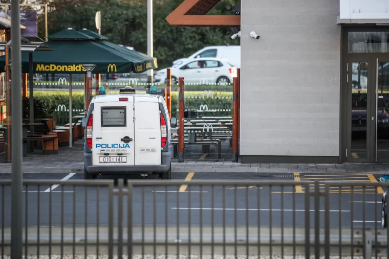 Policija istražuje dojavu o bombi u McDonald'su kod Z centra