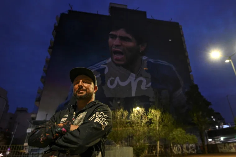 Kakva posveta najvećem: Pogledajte gigantski mural Diega Maradone koji su mu napravili Argentinci