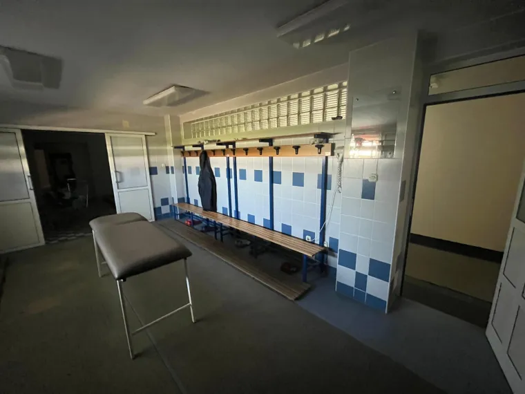 Sauna, teretana i VIP ulaz: Nekada se na ovom stadionu igrala Europa, a sada klub iz pete lige