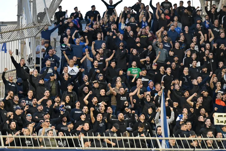 Ultrasi vode svoju bitku, ovo je totalni 'hard core': Pogledajte kadrove prave navijačke groznice