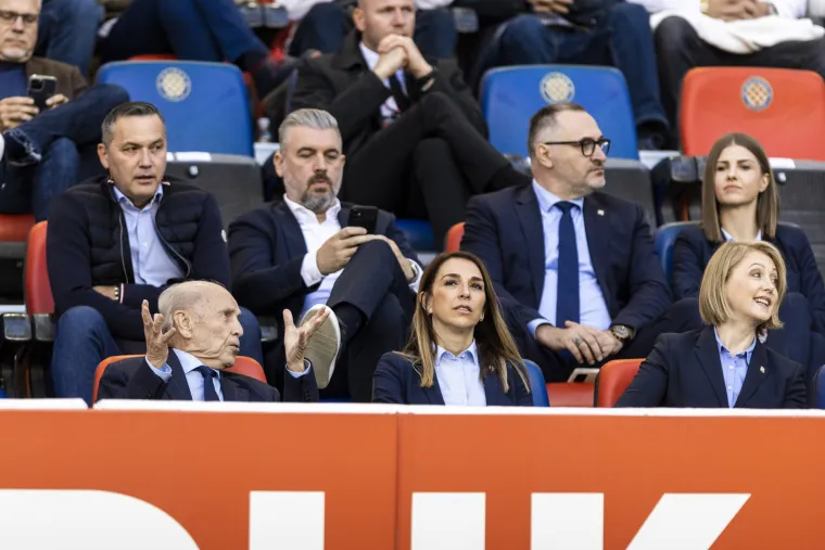 Kakva ekipa u VIP loži Poljuda: Izbornik Dalić u zanimljivom dru&scaron;tvu