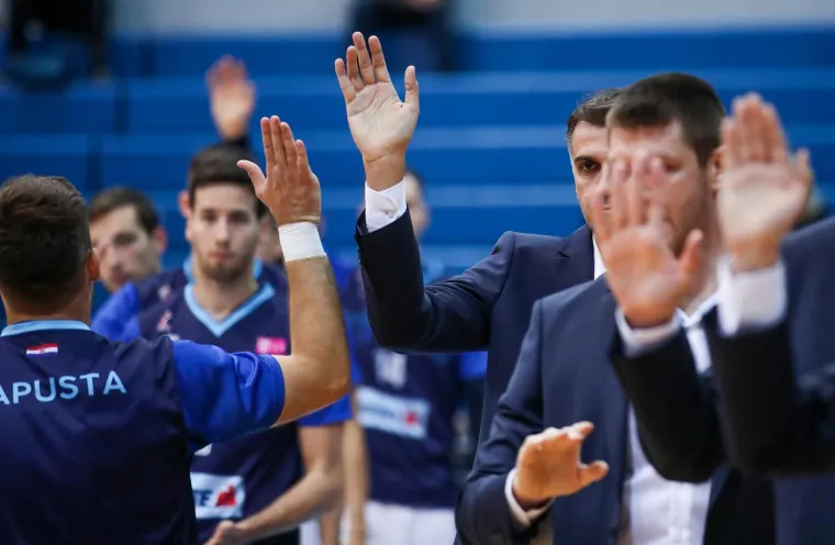 Ko&scaron;arka&scaron;i Dinama namučili Cibonu u povijesnoj utakmici