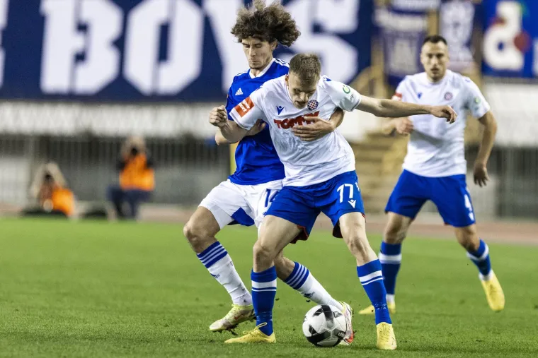 VELIKA GALERIJA Donosimo najbolje trenutke derbija: Ratnički derbi s potpisom Livaje i Petkovića