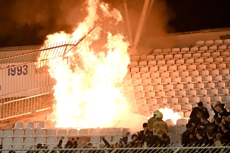 NAVIJAČKA GALERIJA Prvo stvorili nezaboravnu atmosferu, a onda sve pokvarili ružnim činom