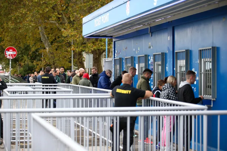 Zagreb na nogama: Velika potražnja za ulaznicama za posljednji Dinamov domaći okr&scaron;aj u LP