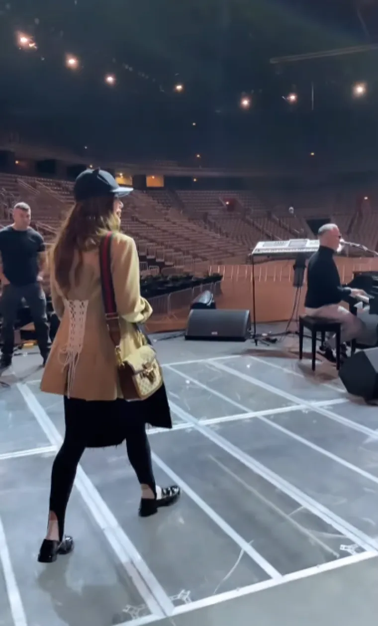 Severina se prišuljala Saši Matiću na pozornici i spektakl je započeo - ali još će se dulje pričati o njenom hrabrom stajlingu