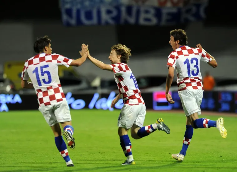 Luka Modrić uvijek je davao sve za Hrvatsku, uživajmo ljudi dok traje: Pogledajte veliku galeriju od 2006. do danas na&scaron;eg najvećeg nogometa&scaron;a ikad