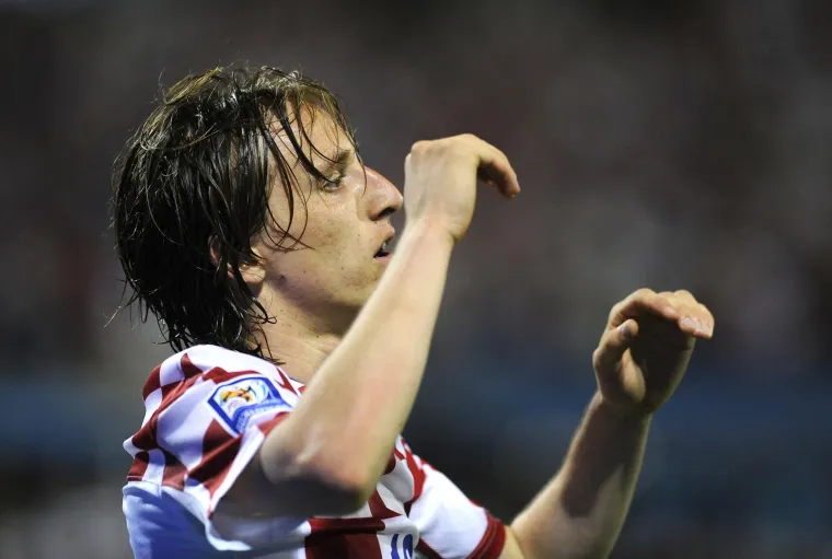 Luka Modrić uvijek je davao sve za Hrvatsku, uživajmo ljudi dok traje: Pogledajte veliku galeriju od 2006. do danas na&scaron;eg najvećeg nogometa&scaron;a ikad