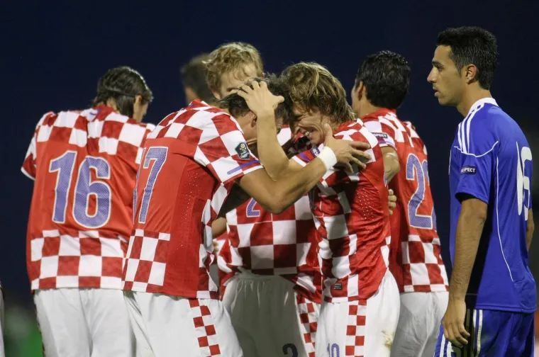 Luka Modrić uvijek je davao sve za Hrvatsku, uživajmo ljudi dok traje: Pogledajte veliku galeriju od 2006. do danas na&scaron;eg najvećeg nogometa&scaron;a ikad