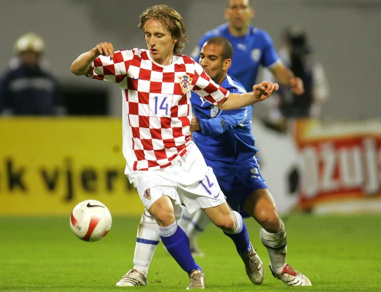 Luka Modrić uvijek je davao sve za Hrvatsku, uživajmo ljudi dok traje: Pogledajte veliku galeriju od 2006. do danas na&scaron;eg najvećeg nogometa&scaron;a ikad