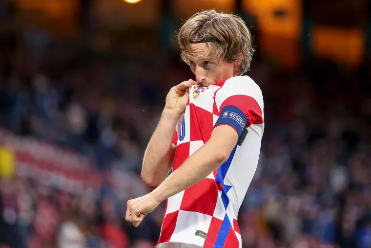Luka Modrić uvijek je davao sve za Hrvatsku, uživajmo ljudi dok traje: Pogledajte veliku galeriju od 2006. do danas na&scaron;eg najvećeg nogometa&scaron;a ikad