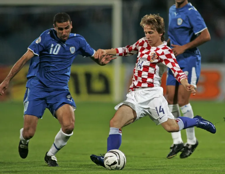 Luka Modrić uvijek je davao sve za Hrvatsku, uživajmo ljudi dok traje: Pogledajte veliku galeriju od 2006. do danas na&scaron;eg najvećeg nogometa&scaron;a ikad