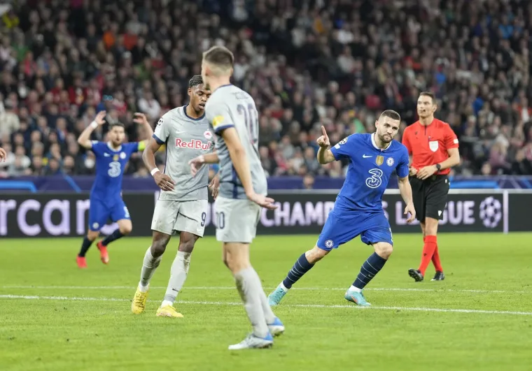 Genijalni Mateo Kovačić vodi veliku bitku u Salzburgu i uništava
