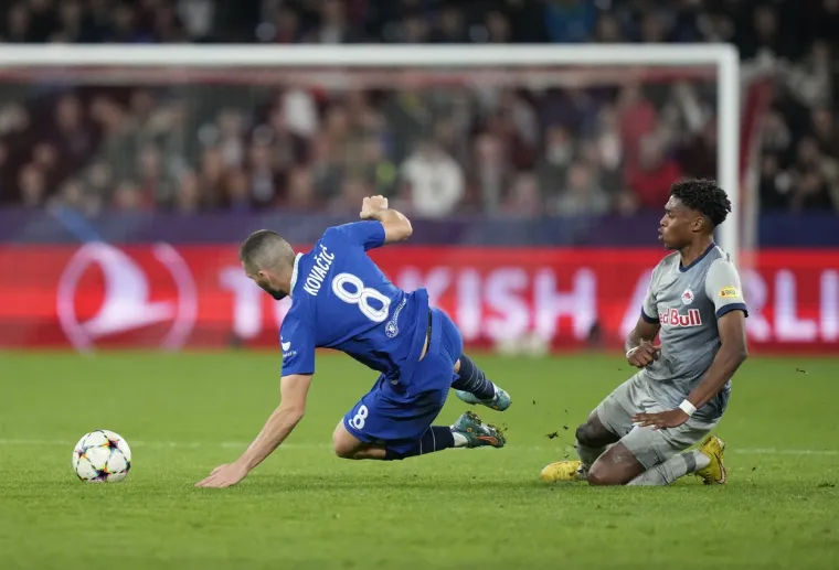 Genijalni Mateo Kovačić vodi veliku bitku u Salzburgu i uništava