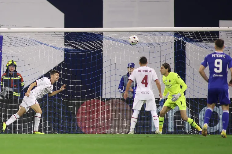 GALERIJA Potopljen modri brod u utakmici sezone: Donosimo vam najbolje trenutke dvoboja Dinama i Milana