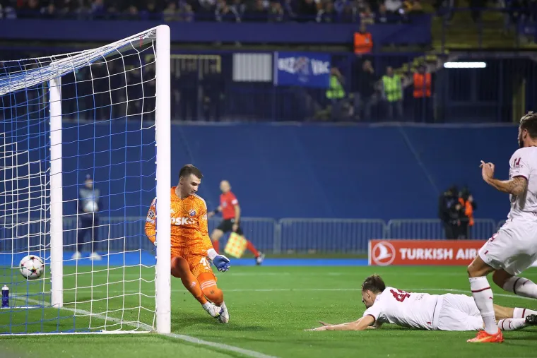 GALERIJA Potopljen modri brod u utakmici sezone: Donosimo vam najbolje trenutke dvoboja Dinama i Milana