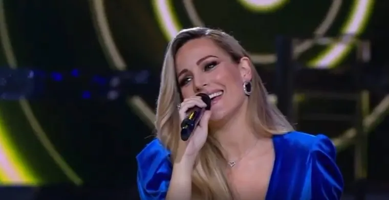 Njezin glas i izgled trebali bi očarati i Katarane: Svi se nadaju kako će im slavna pjevačica doći zajedno sa španjolskom zvijezdom