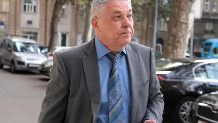 Nekada moćni HDZ-ov igrač iz sjene Tomislav Čuljak je u stranačkim krugovima bio poznat pod nadimkom Mistrija, što znači zidarska žlica. Taj je nadimak Čuljak dobio jer je, kako kažu njegovi slavonski kolege, do rata bio zidar.