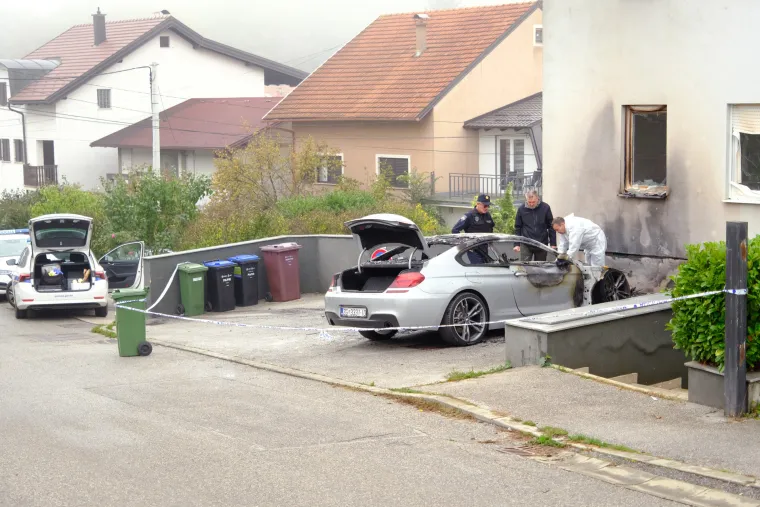 U noći buknuo BMW, plamen zahvatio i fasadu. Ovako to izgleda jutros