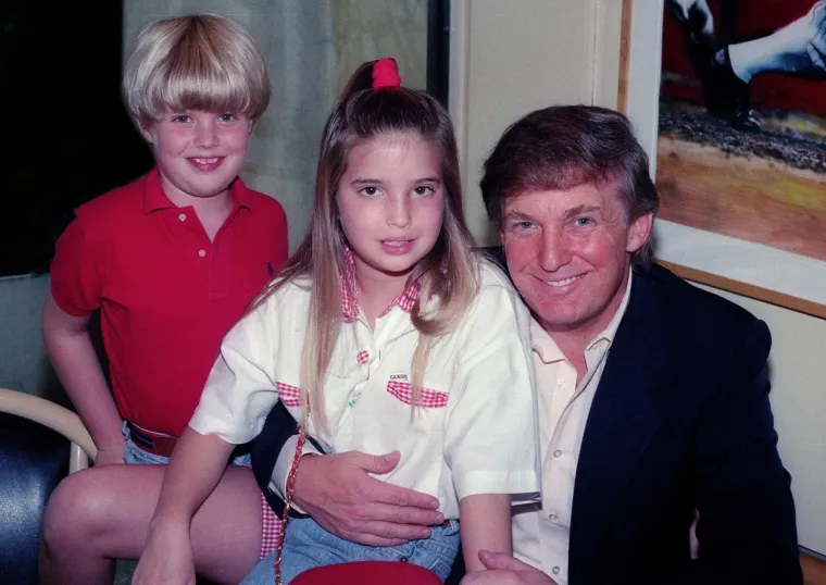 Život Ivanke Marie Trump od njenog rođenja 30. listopada 1981. u New Yorku odvijao se pod budnim očima javnosti. Donald je bio očaran ljepotom svoje kćeri te je godinama izgovarao prilično bizarne rečenice o izgledu svoje kćeri. Primjerice, kad je Ivanka imala 16 godina, vodila je izbor za Miss Teen Amerike, a Trump je pitao publiku: &quot;Mislite li da je moja kći seksi? Seksi je, zar ne?&quot;