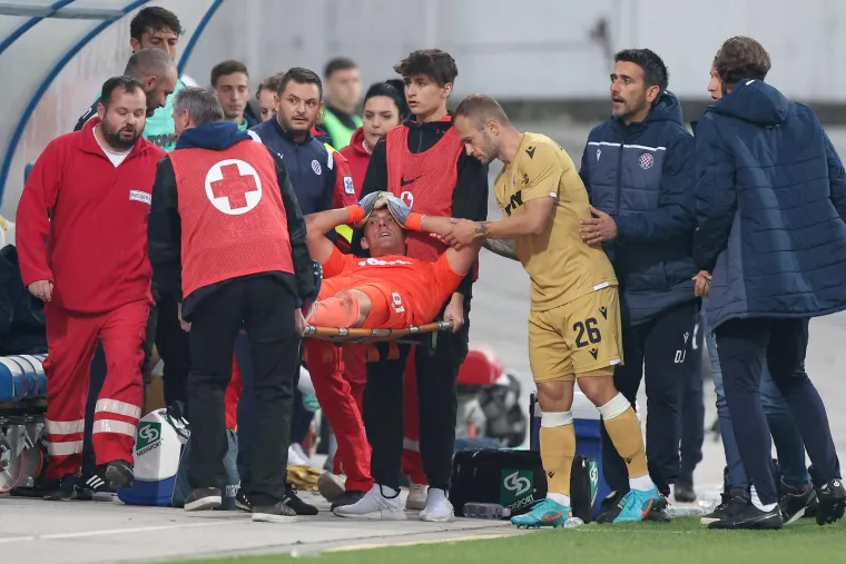 Prizor zaledio Kranjčevićevu, stadion je zanijemio: Je li Lovre Kalinić izgubljen za SP? 'Čini se da je nešto teže'
