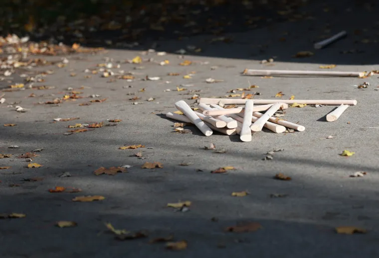 S palicama i maskirani, uz baklje i nasilni. Ovako je izgledao centar danas