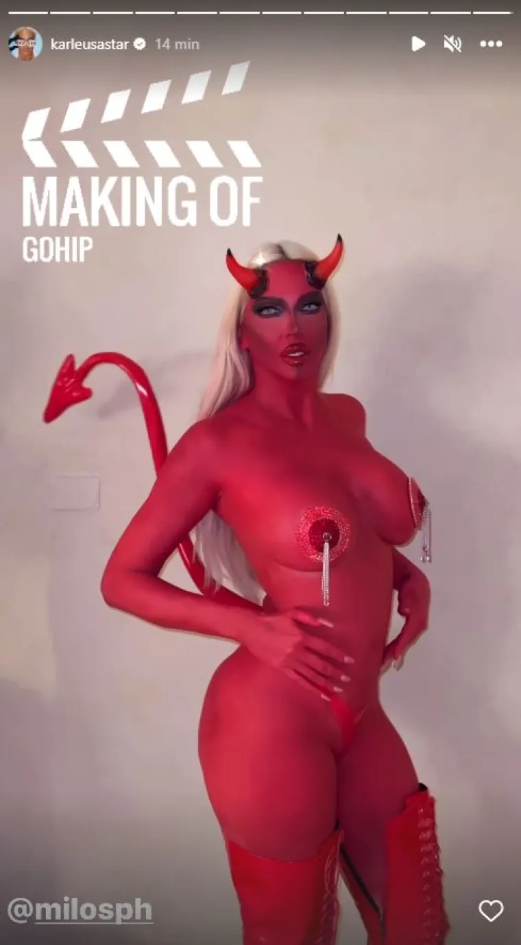 Jelena Karleuša osvanula kao vražica, cijela gola i obojena crvenom bojom: Jedni 'žele s njom u pakao', a drugi tvrde da je 'pukla odavno'