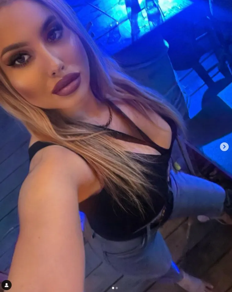 Najseksi hrvatsku liječnicu dočekao hladan tuš u Parizu, sve je snimila: 'Život nije Instagram, ne budi kao Petra!'