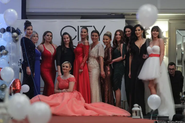 Ana Sasso stupila na pistu i opet izazvala čuđenje Hrvata: Pipi djevojka u 60. godini izgleda nevjerojatno!