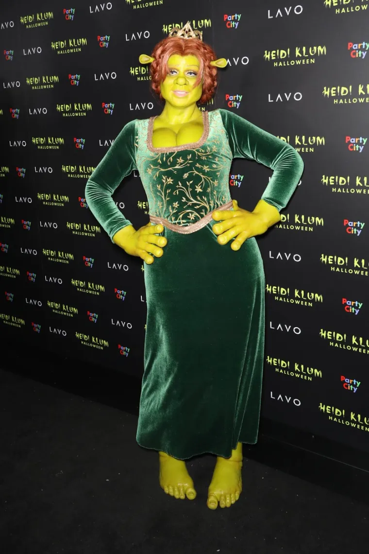 Heidi Klum se ozbiljno priprema za Helloween: Pozirala je gola i pokazala dijelove tijela koje pod hitno mora osunčati