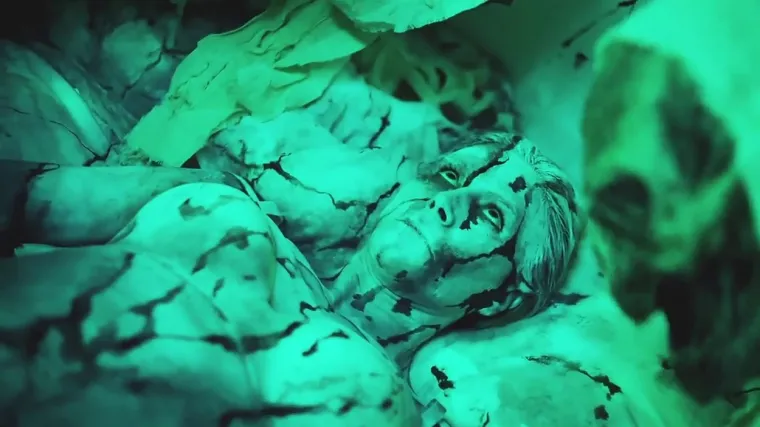 Heidi Klum se ozbiljno priprema za Helloween: Pozirala je gola i pokazala dijelove tijela koje pod hitno mora osunčati