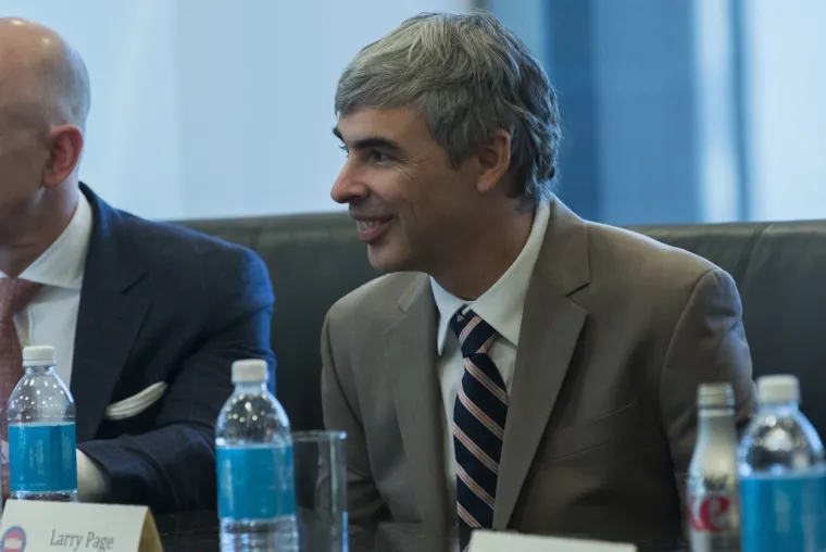 Američki informatičar i poduzetnik Larry Page, zajedno s kolegom Sergeyom Brinom koji se također nalazi na ovoj listi, osnivač je kompanije Google. Njegovo bogatstvo danas iznosi 93 milijarde dolara!