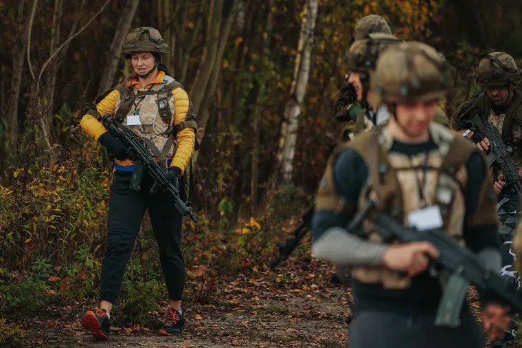 Poljaci dižu bodljikavu žicu na granici s Rusijom, civili prolaze obuku: Od ovih prizora nikome neće biti svejedno