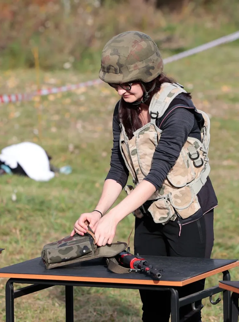 Poljaci dižu bodljikavu žicu na granici s Rusijom, civili prolaze obuku: Od ovih prizora nikome neće biti svejedno