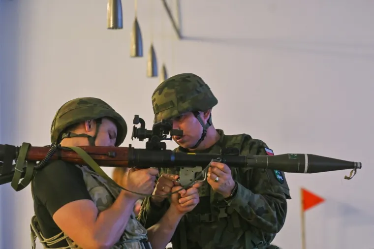 Poljaci dižu bodljikavu žicu na granici s Rusijom, civili prolaze obuku: Od ovih prizora nikome neće biti svejedno