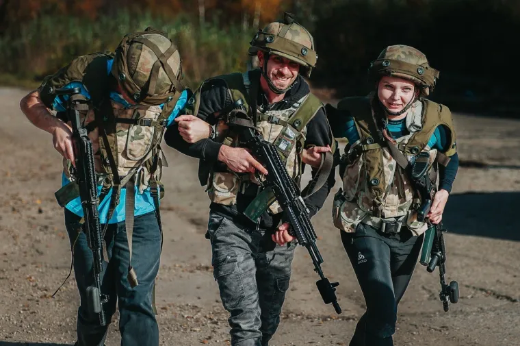 Poljaci dižu bodljikavu žicu na granici s Rusijom, civili prolaze obuku: Od ovih prizora nikome neće biti svejedno