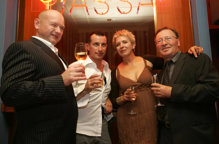 Ovako su prije 16 godina izgledale Feminnemke: Sudeći po fotkama, ova promjena kod dama je i vi&scaron;e nego vidljiva