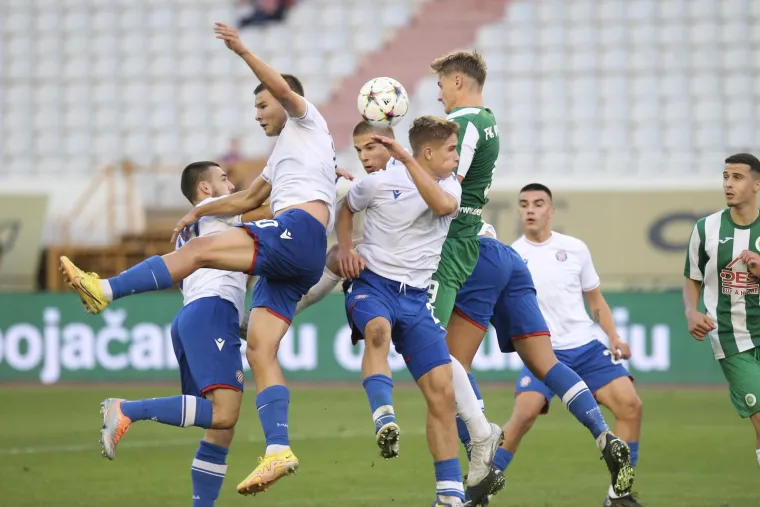 Hajdukovi juniori pregazili albanskog šampiona i došli na korak do osmine finala Lige prvaka!