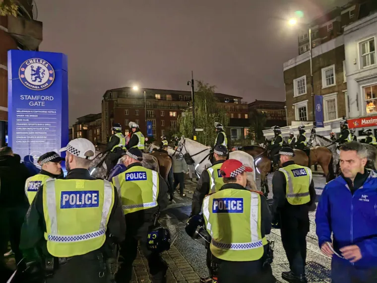 Sve je spremno za okr&scaron;aj u Londonu: Ovako izgleda kultni Stamford Bridge uoči utakmice Dinama i Chelseaja